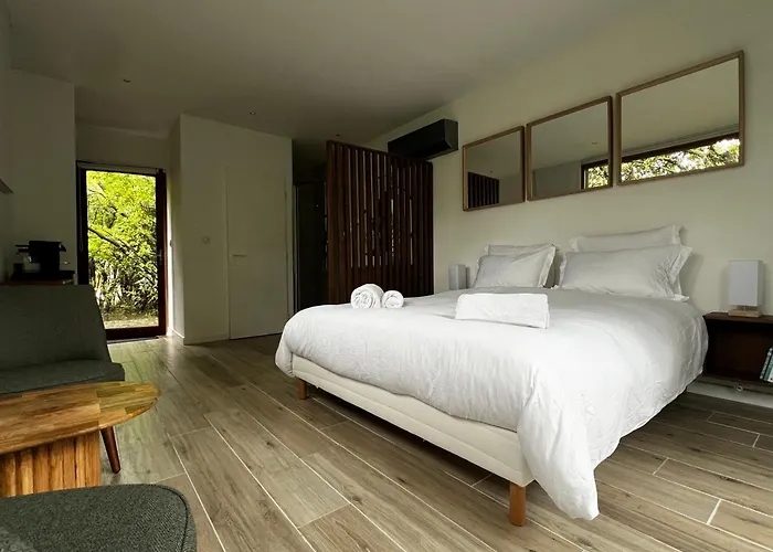 La Canopée Private Nîmes